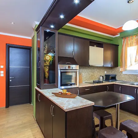 Minos Apartment